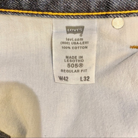 Levis 505 42x32 Regular Fit Dark Wash Jeans Straight Leg 100% Cotton Nice Cond! - Picture 10 of 11